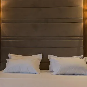 https://deluxe-spa-by-rafaelo.albaniahotels.org
